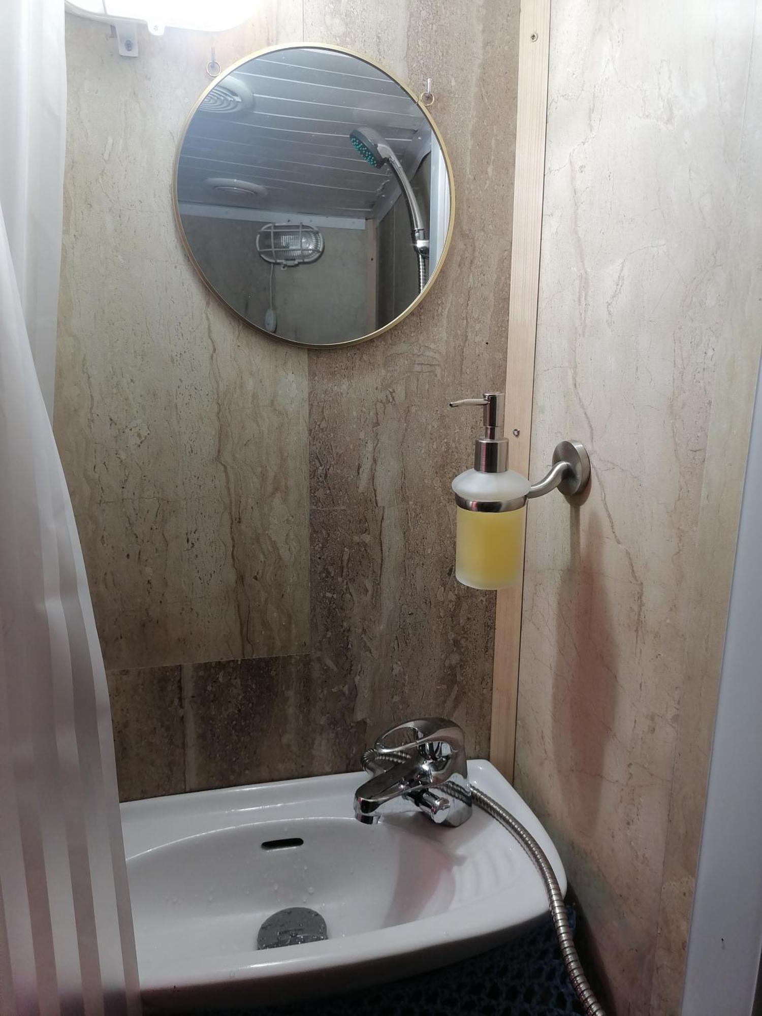 Corabia Santa Marina Hotel Sulina Bagian luar foto